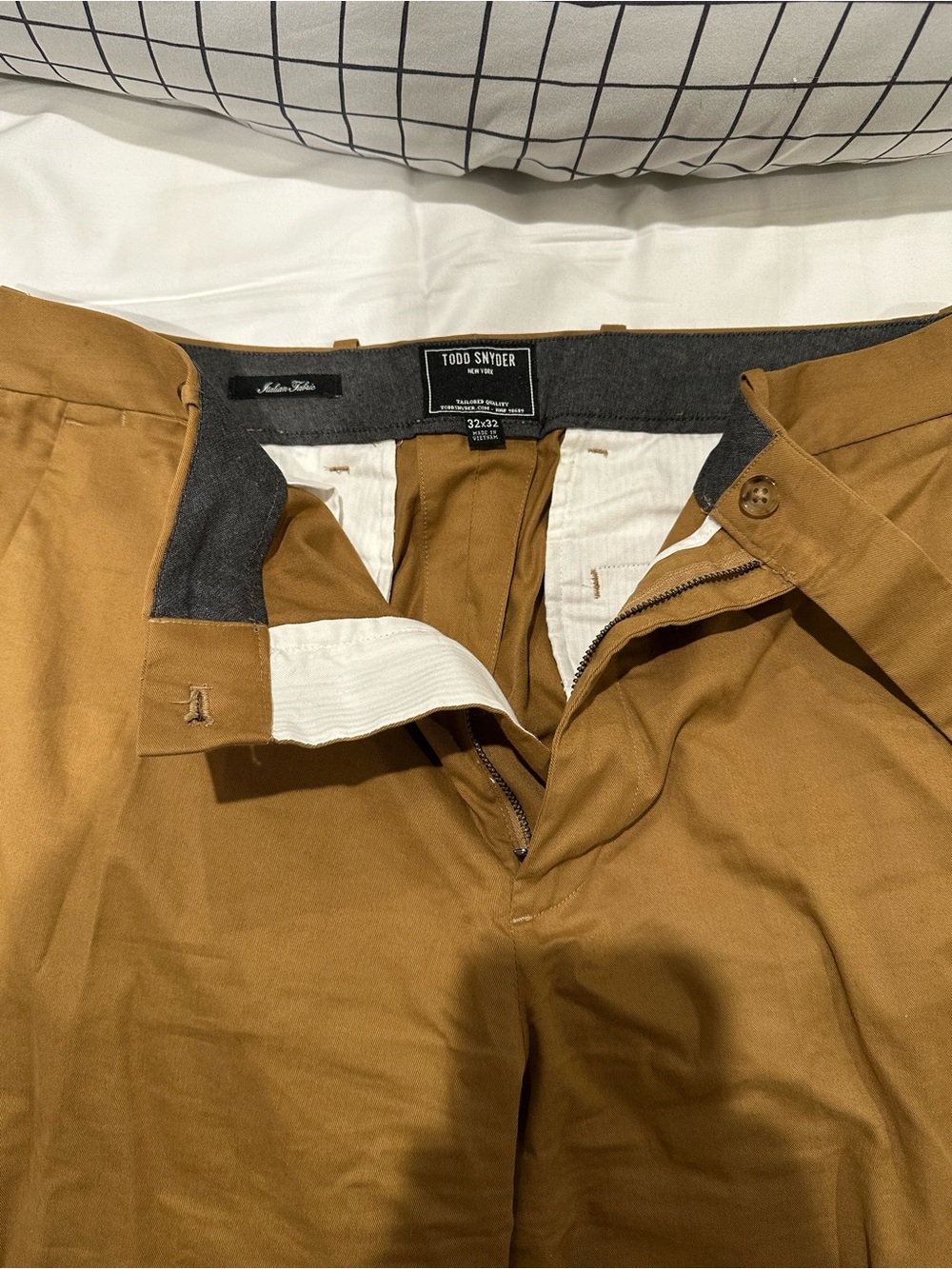 Todd Snyder Men's Caramel Brown Chino Pants